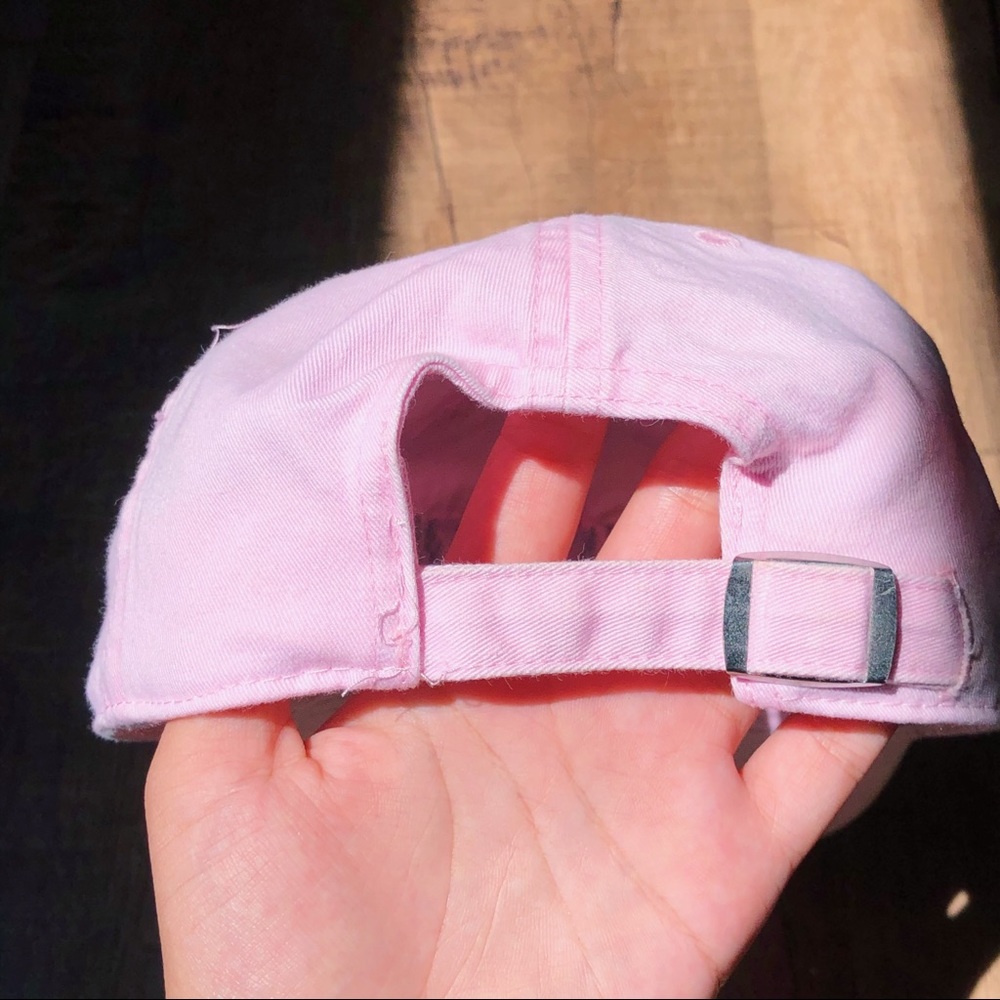 PINK hat - Picture 5 of 5